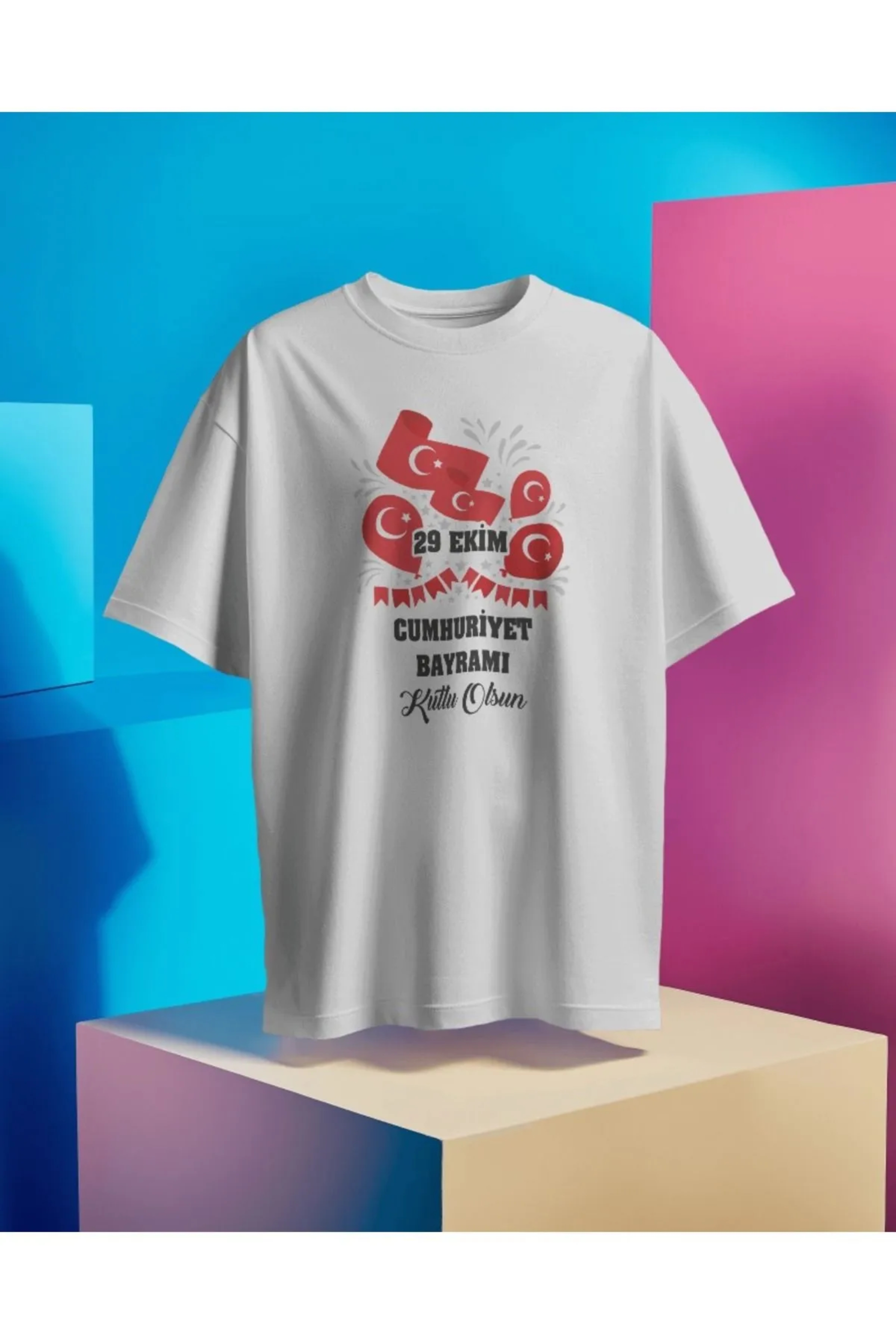 29%20Ekim%20Cumhuriyet%20Bayramı%20Özel%20Baskılı%20Bisiklet%20Yaka%20Beyaz%20Unisex%20Basic%20Tişört%20T-shirt