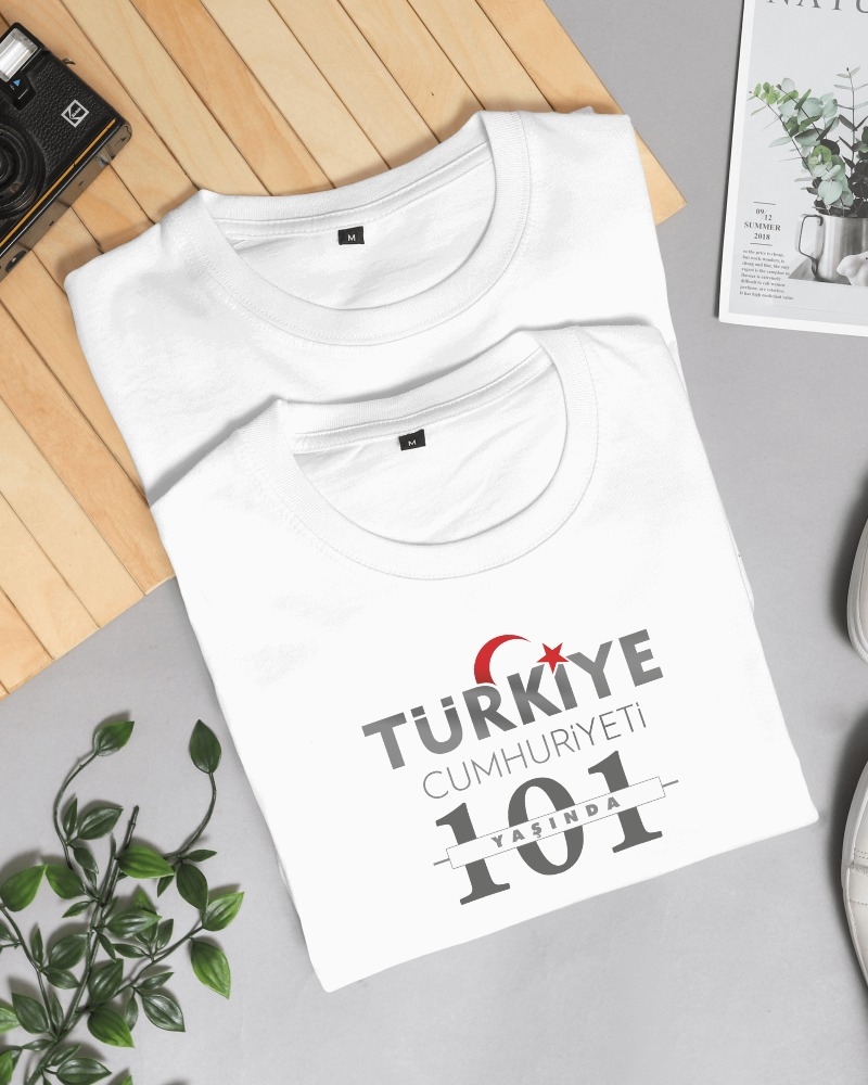 29%20Ekim%20Cumhuriyet%20Bayramı%20101.%20Yıl%20Baskılı%20Unisex%20Yetişkin%20-%20Çocuk%20Kısa%20Kollu%20Beyaz%20T-shirt