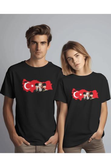 Atatürk ve Türk Bayrağı Türkiye Haritası Tasarımlı Çift T-shirt