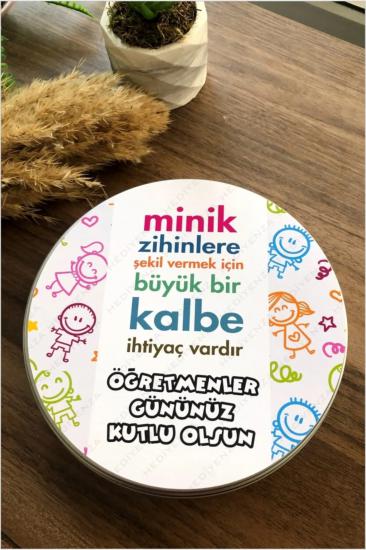 Renkli Çocuklar Hediye Metal Kutuda Çikolata - 40