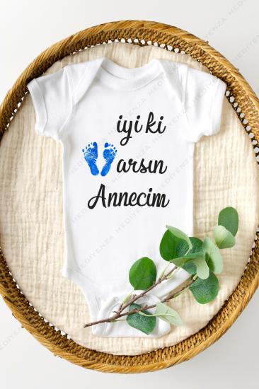 İyi ki Varsın Annecim Baskılı Bebek Zıbını